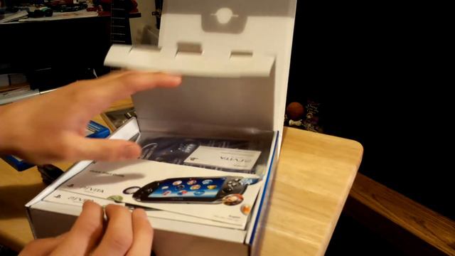 Playstation Vita: Call of Duty Black Ops Declassified Unboxing ::: Channel Update смотреть онлайн