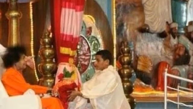 GAYATRI MANTRA BY SWAMI SRI SATHYA SAI BABA 3 смотреть онлайн