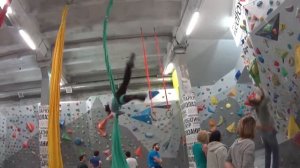 Тренировка на воздушных полотнах