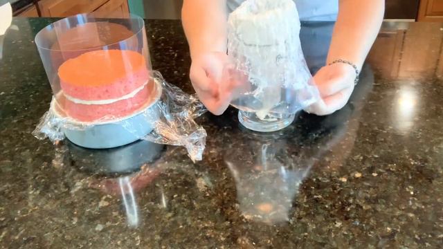 Frosting Cake Hack смотреть онлайн