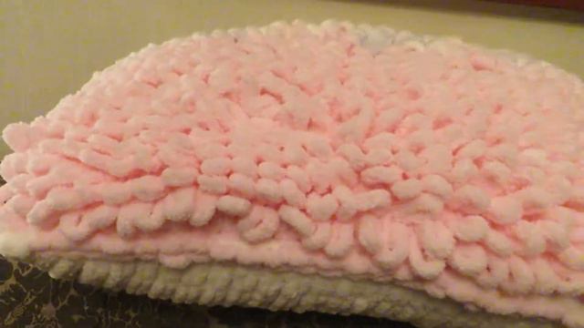 .Связала чехол на подушку из Alize Puffy