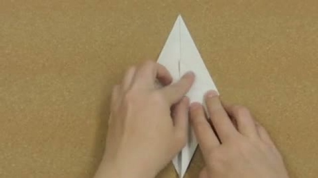 Réaliser un petit fantôme en origami смотреть онлайн