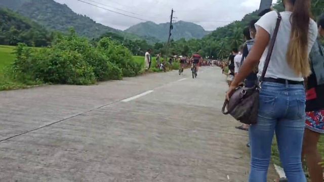 MTB vs BMX 120meters sprint. смотреть онлайн