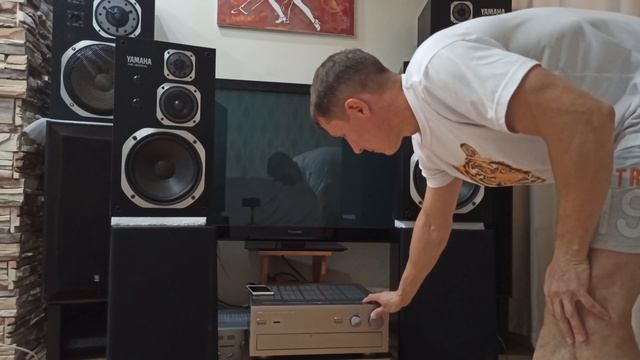 Yamaha NS 200Ma смотреть онлайн