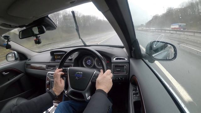 2011 Volvo V70 2 0 D3 SE Lux Geartronic 5dr PO61EWU | Review and Test Drive смотреть онлайн