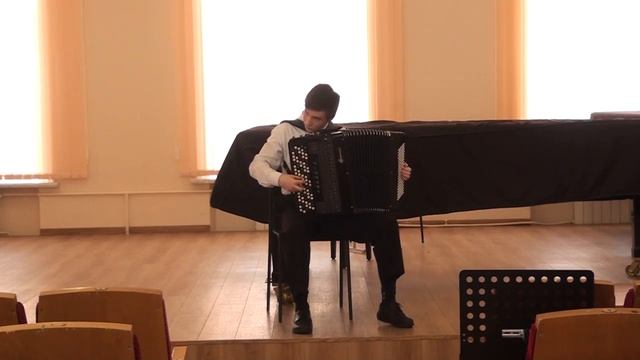 И.С.Бах. Прелюдия и фуга f-moll, 2 том ХТК. А. Кукубаев. Горная песня. смотреть онлайн