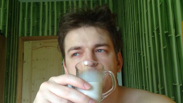 МОЛОКО БРАТЬЯ ЧЕБУРАШКИНЫ ☕ вкусный обзор еды смотреть онлайн