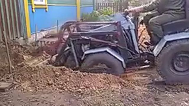 Работа фронтальным погрузчиком смотреть онлайн