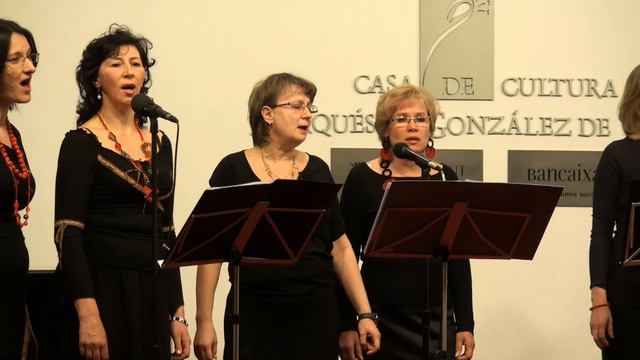 Coral Rusa "Perezvon" "Adivina" ("Ворожи - не ворожи") смотреть онлайн