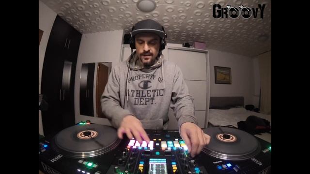 DJ GroovY - Quick Mix #1 смотреть онлайн