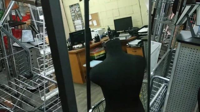 Зеркало напольное в черной раме.mp4 смотреть онлайн