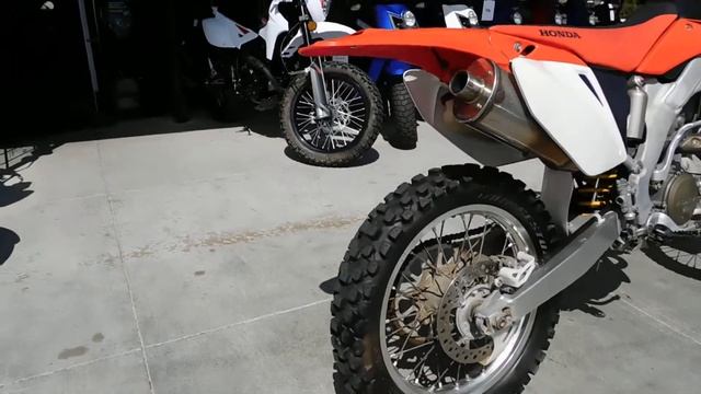 2006 Honda CRF-250X смотреть онлайн