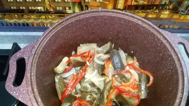 Обалденно вкусный,быстрый на раз два три салат из замороженного баклажана??? смотреть онлайн