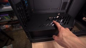 ОГРОМНЫЙ MidTower от Jonsbo