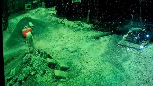 151 января, Сатурн. Снег зелёный, дожди фиолетовые. Бетономешалка, цвет не меняет! смотреть онлайн