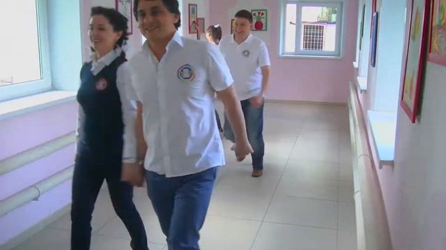 Подарок родителей детям. МАОУ Видновская гимназия. смотреть онлайн