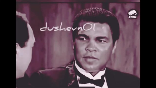 Мухаммед Али рассказал, как бросил золотую медаль в море смотреть онлайн