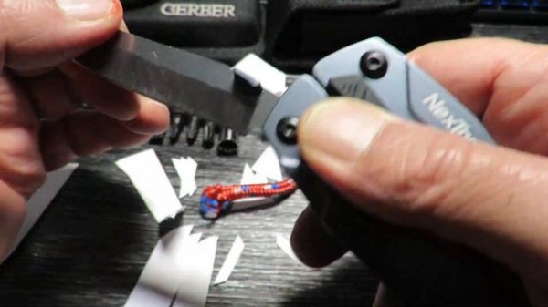 NEXTOOOL SAILOR PRO 14-in-1 (NE20045) vs GERBER STRATA