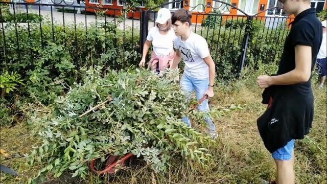 Человека узнать — пуд соли вместе с ним съесть смотреть онлайн