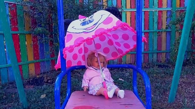 Игрушечная Пеппа Свинка в парке смотреть онлайн