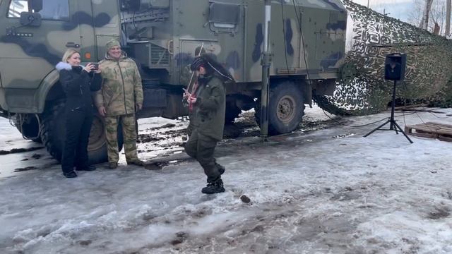 ZVездный Десант - Ольга Спасёнова. Живое выступление для защитников нашего неба. 14.03.23 смотреть онлайн
