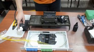 Разварка внешнего самонесущего оптоволоконного кабеля