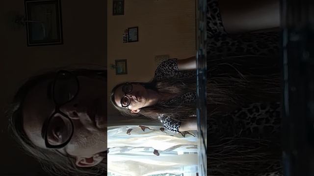 Напишите пожалуйста комментарий что мне нужно поменять и как говорить чтобы завлечь клиента ) смотреть онлайн