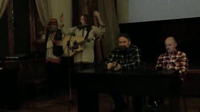 ИМЕНИНЫ. ЗАНЯТНАЯ ПЕСНЯ О ЗАГАДОЧНОЙ РУСИ смотреть онлайн