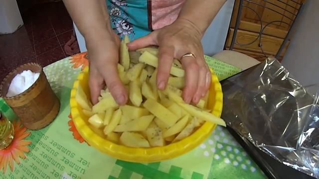 Курица в рукаве с овощами, Chicken in the sleeve with vegetables смотреть онлайн