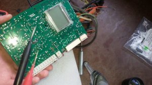 Котел BAXI Fourtech E98, E01. Не запалюється котел. Не запускається турбіна. Ремонт плати котла