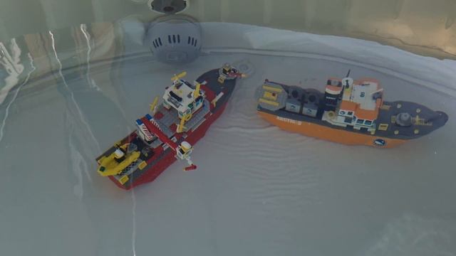 LEGO BOATS SINKING #4 смотреть онлайн