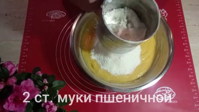 Печенье "Кукурузные колечки" готовятся пол часа. Лёгкие и воздушные, съедаются также быстро 😋 смотреть онлайн