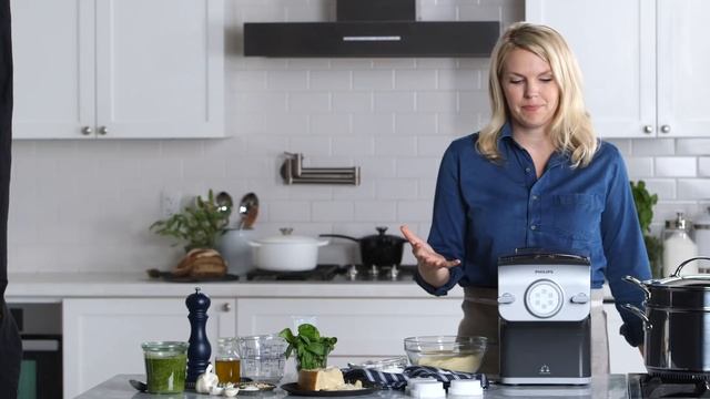 Enjoy Fresh Pasta in Under 20 with the Philips Smart Pasta Maker смотреть онлайн