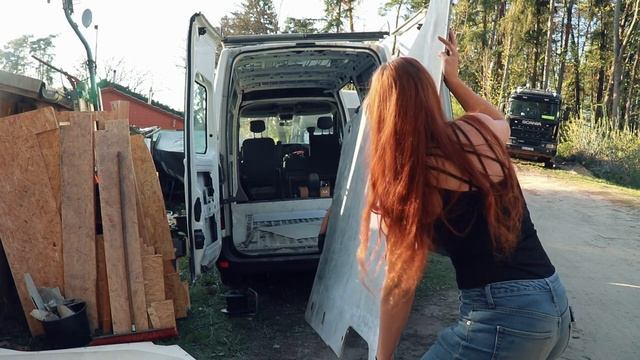 I just bought MY NEW VAN! Van build preparations | Van Build #01 смотреть онлайн