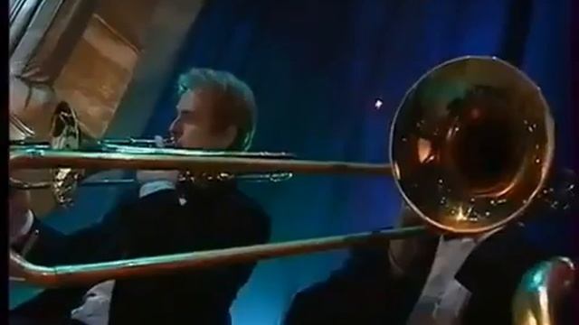 Валентина Толкунова - У беды глаза зеленые смотреть онлайн