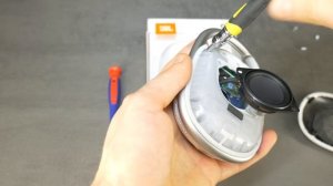 Teardown JBL Clip 4 speaker - what's Inside?