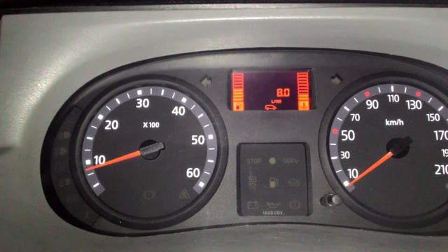 Renault Trafic 2003 г. установил приборную панель с авто после 2007 г. с бортовым компьютером (БК) смотреть онлайн