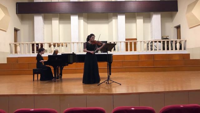 Violin ------ Shuang Meng смотреть онлайн
