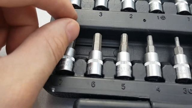 How to put on roof rack cross bars for Peugeot 206 смотреть онлайн