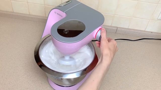 АНГЕЛЬСКИЙ БИСКВИТ РЕЦЕПТ И ЛАЙФХАК КАК ВЫПЕКАТЬ БЕЗ СПЕЦИАЛЬНОЙ ФОРМЫ С ОТВЕРСТИЕМ В ЦЕНТРЕ смотреть онлайн