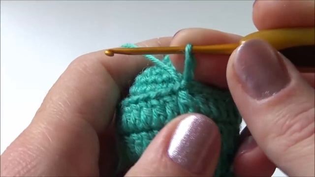 Брелок куколка крючком // мастер-класс Toyfabric