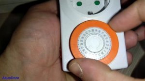 Таймер-реле для автоматического включения и выключения освещения аквариума.