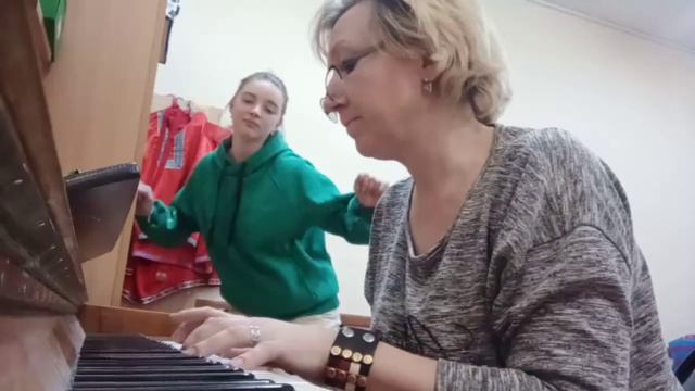 #УмкаИмпровиз по мотивам Колыбельной смотреть онлайн