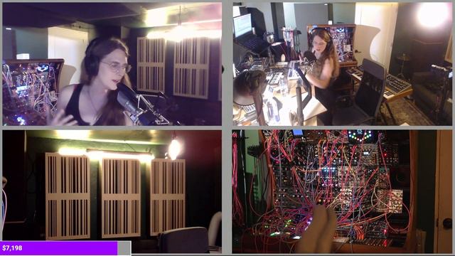 EZX 23 (D3, P1) - Isla's Synth Concert смотреть онлайн