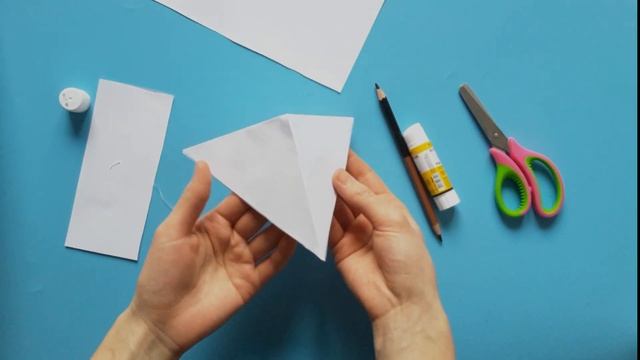 How to make a triangular paper pyramid? ||| DIY geometric shapes смотреть онлайн
