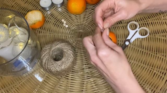 Как сделать подсвечники из мандаринов своими руками?