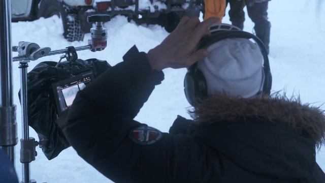 В гостях у сериала «Полярный» смотреть онлайн