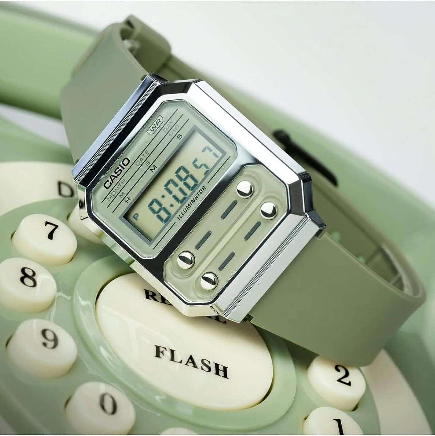 Casio Vintage A 100 F-3 Мужские функциональные Японские цифровые часы с зеленым циферблатом