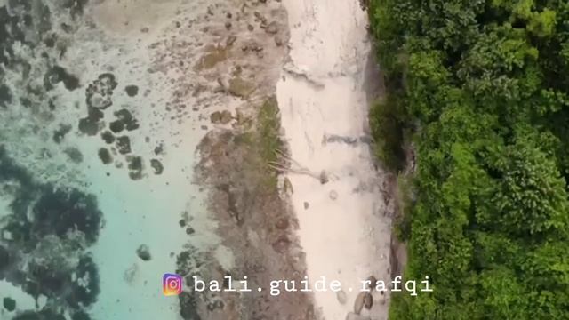 THE EXOTISM OF GREEN BOWL BEACH BALI