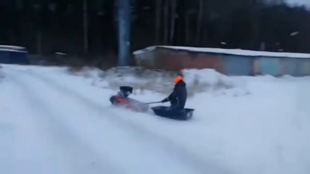 Мотобуксировщик Окунек 9 коней смотреть онлайн